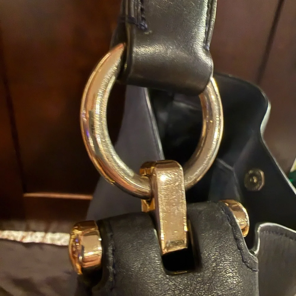 *PRE-OWNED* Coach 36026 Nomad Hobo In Glovetan Leather - Picture 4 of 13